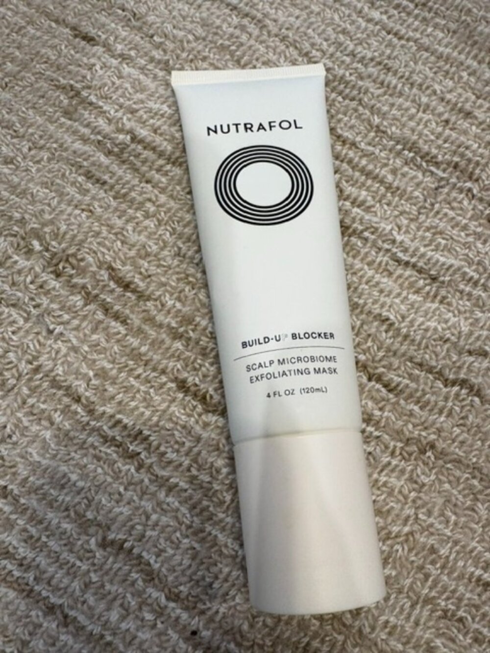 Nutrafol Exfoliating Scalp Scrub